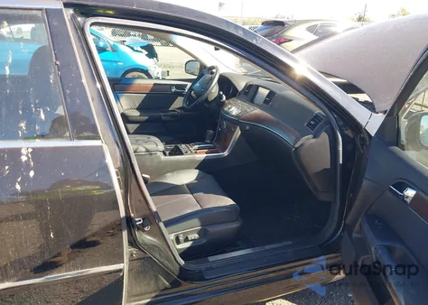 2009 Infiniti M35X z USA, uszkodzony, nr VIN JNKCY01F09M852264